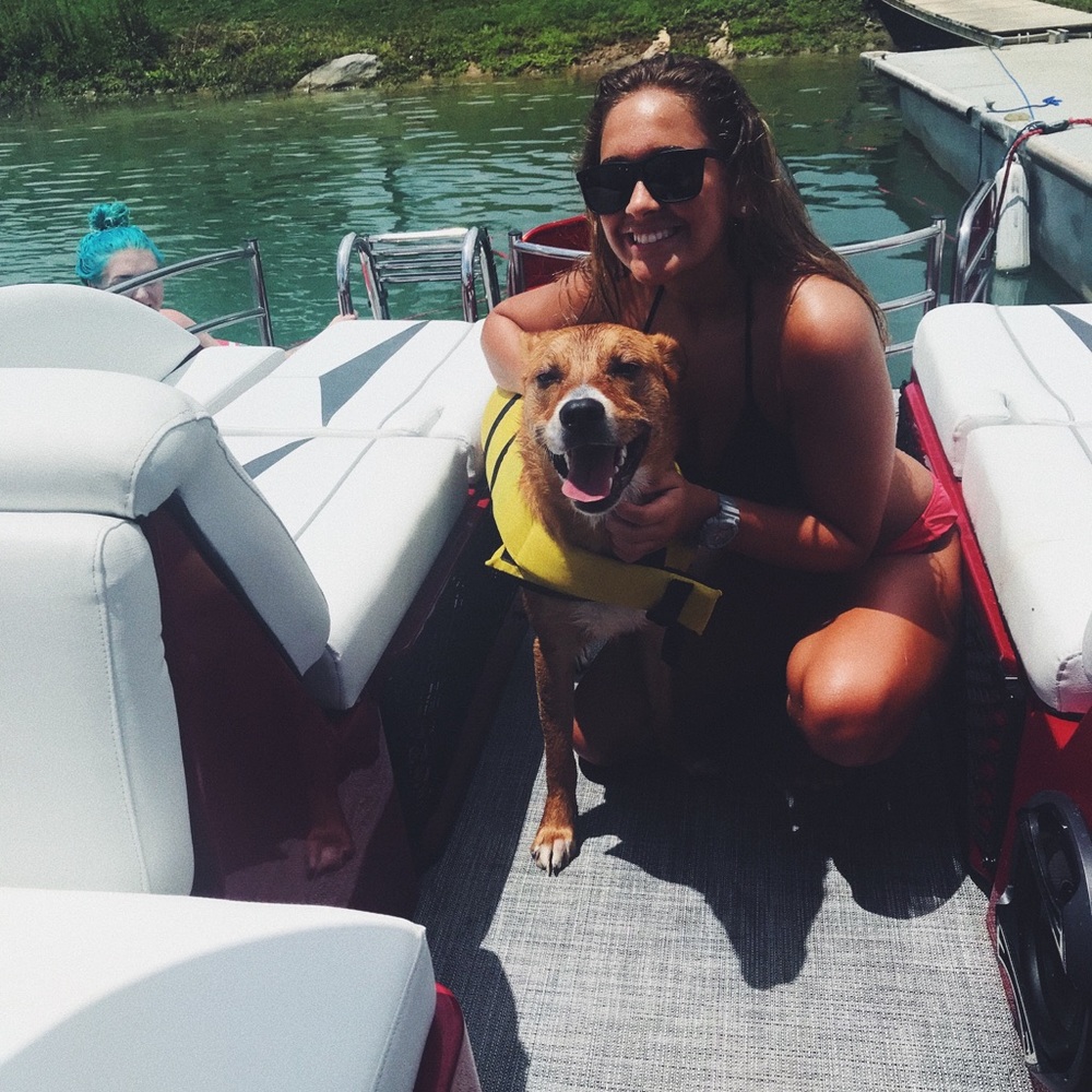 Meet your Posher, Emily